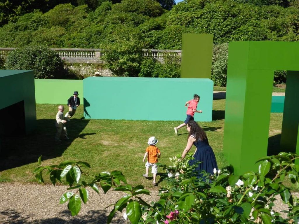 Oeuvre éphémère de Krijn de Koning - jardin du Chateau du Grand Daubeuf